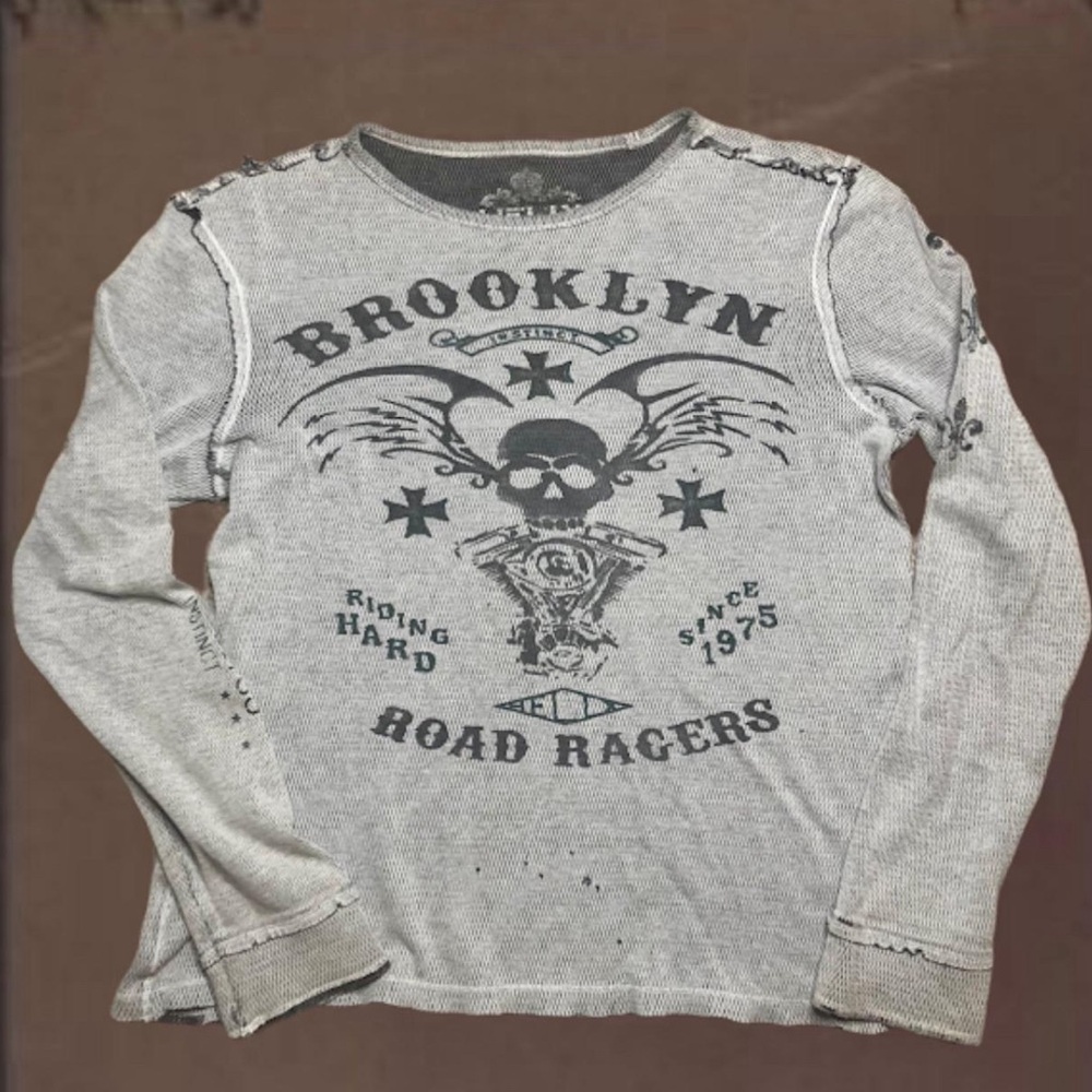 Helix Y2K skull all over print long sleeve thermal distressed grunge tee sz S